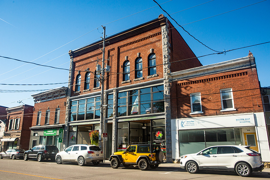 Tweed downtown